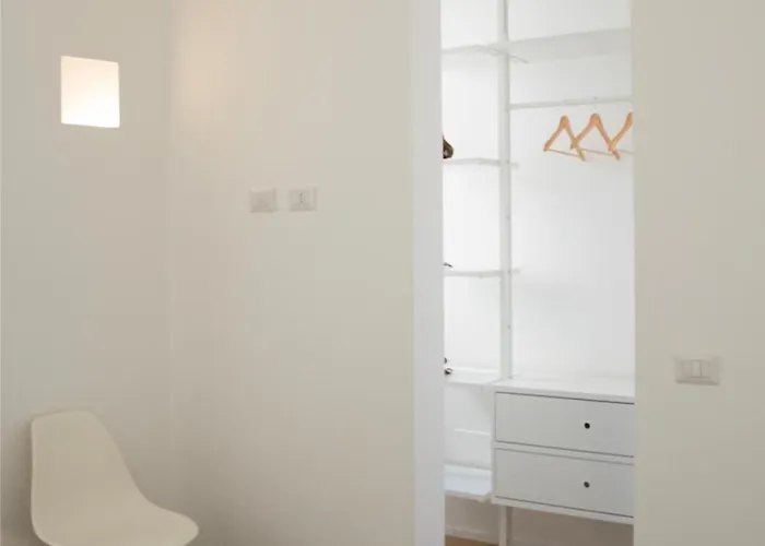 Design Loft In The Heart Of -bright For 4 * Olbia